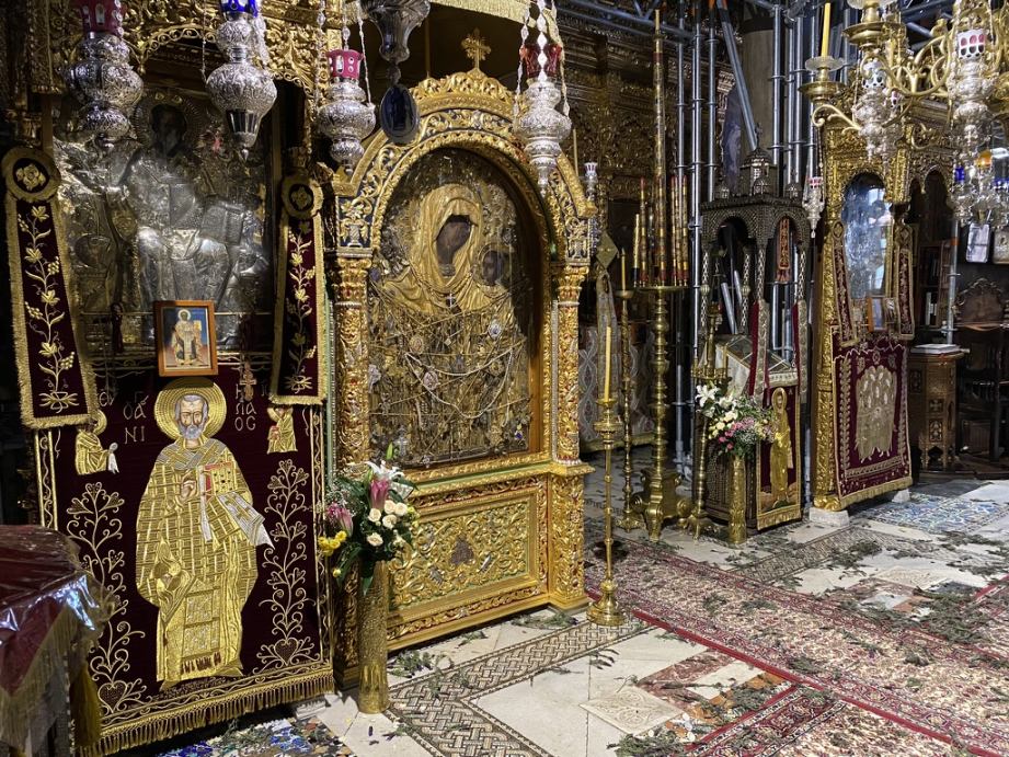 The Gorgoypikoos icon within the church interior at Holy Docheiariou Monastery